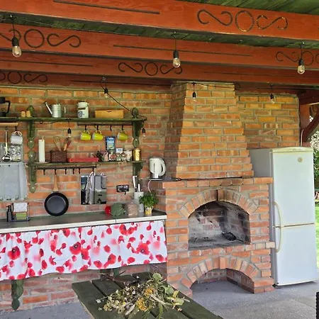 Hotel cápsula Folwark Pod Bukowcem Podzamcze (Zawiercie)